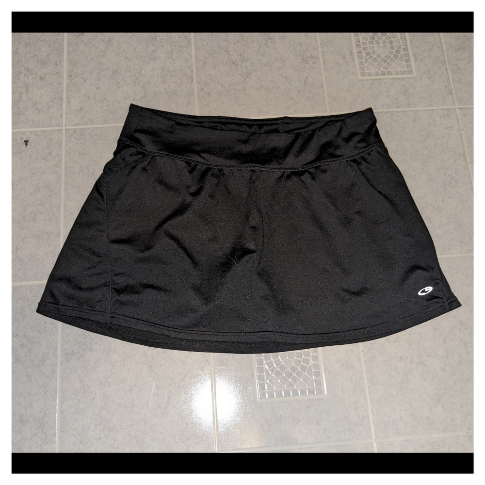 Champion medium black shorts